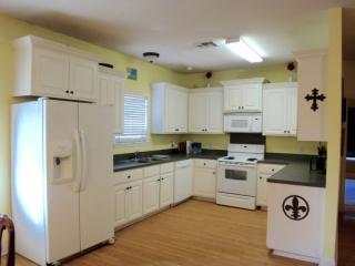 831 Isabella St, Sulphur, LA 70663-1833