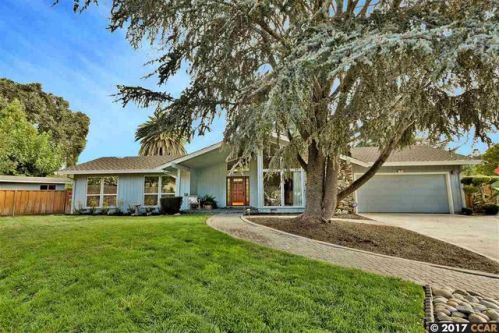 9 Liberta Pl, Danville, CA 94526-4913