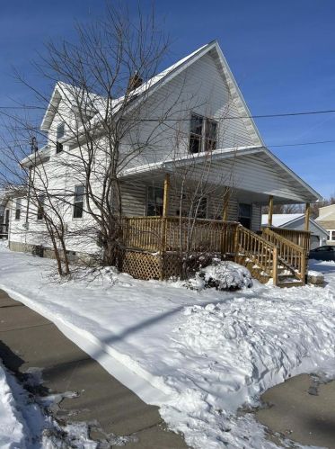 600 Depere St, Menasha, WI 54952-2849