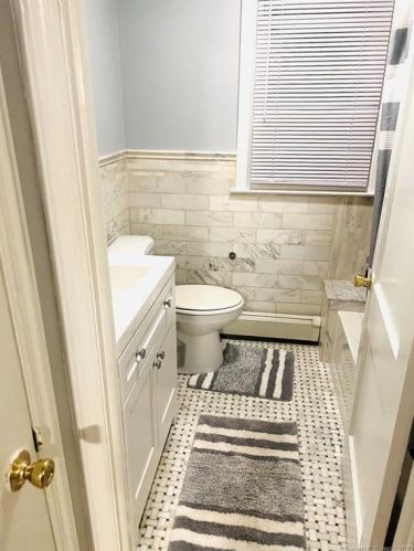 131 Cleveland Ave, Bridgeport CT 06606-5289 exterior