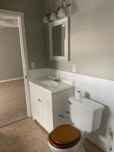 411 Spg St, Wilmington OH  45177-1664 exterior