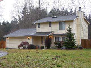 13706 124th Avenue Ct, Puyallup, WA 98374-5406