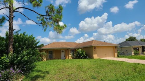3006 3rd St, Lehigh Acres, FL 33936-1878