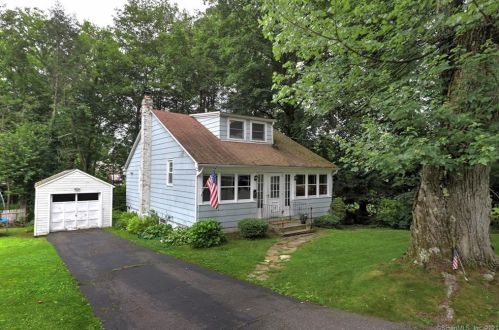 10 George St, Bridgeport, CT 06611-1903
