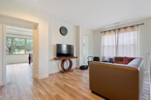 31 Tall Cedars, Irvine CA  92620-3669 exterior