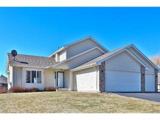 907 Woodhill Cir, Minnetrista MN  55388 exterior