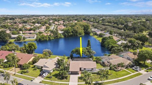 21210 Escondido Way, Boca Raton FL  33433-2521 exterior
