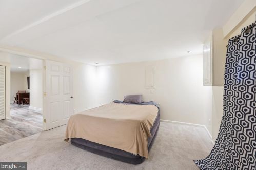 608 Columbia Rd, Washington DC 20001-2905 exterior