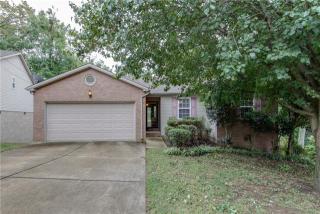 136 Bradford Cir, Hendersonville, TN 37075-6904