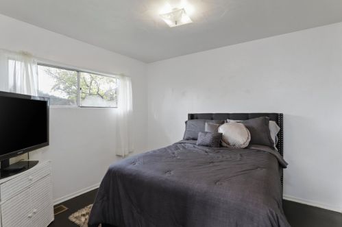 277 Myrtle, Valley Springs CA 95252-8798 exterior