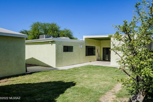 341 Tucson Blvd, Tucson AZ 85713-2065 exterior