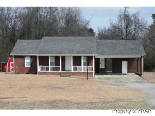 2521 Rockfish Rd, Raeford, NC 28376-8304