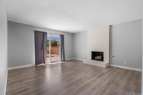 1314 Franklin Ave, Lancaster CA  93535-4269 exterior