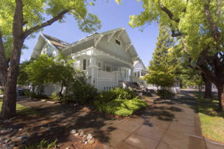 2430 Q St, Sacramento, CA 95816-6878