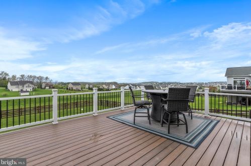 2341 Swiftwater Dr, Hanover PA  17331-8328 exterior