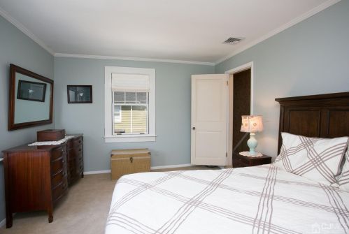 23 Bounty St, Metuchen NJ  08840-2501 exterior