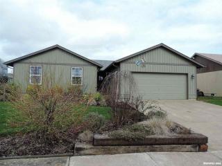 292 Bonanza Ave, Dallas, OR 97338-1376