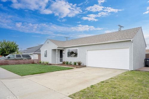 2743 219th Pl, Long Beach, CA 90810-1722