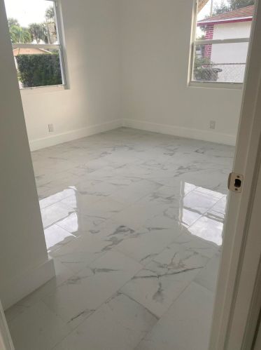 1487 Mangonia Dr, West Palm Beach FL  33401-2421 exterior