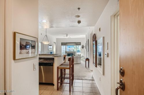 16 Encanto Blvd, Phoenix AZ  85003-1101 exterior