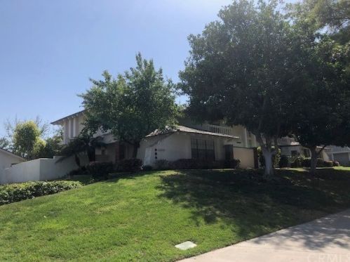 125 Yale Loop, Irvine, CA 92604-3620