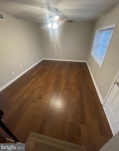 606 Denton Cir, Fredericksburg VA  22401-2704 exterior