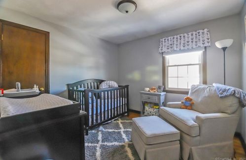 55 Dorothy Dr, Middletown CT 06457-5312 exterior