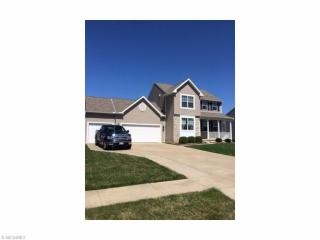 679 Nicole Dr, Vermilion, OH 44001-3803