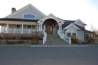 25 Wills Point Rd, Hither Plains, NY 11954-5198