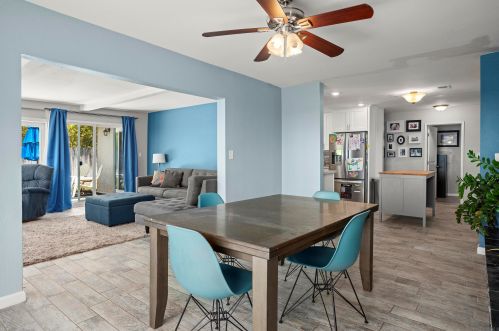 7990 Windsor Dr, La Mesa CA  91941-7808 exterior