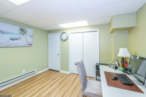 11 Linda Ct, Lincoln Park NJ  07035-2221 exterior