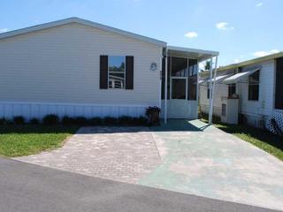 8610 22nd St, Hollywood, FL