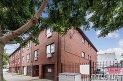 170-18 90th Ave, Jamaica, NY 11432-2322
