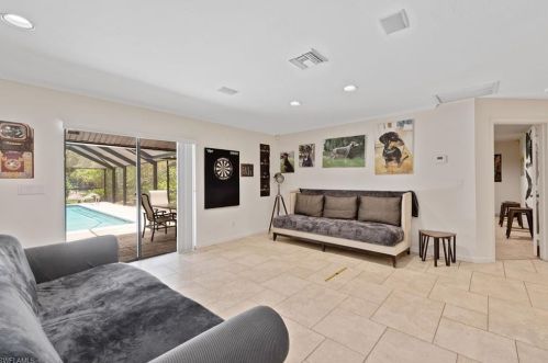 5191 Mahogany Ridge Dr, Naples FL  34119-2529 exterior