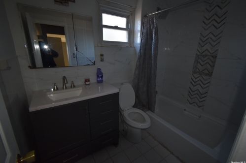 254 Jefferson Ave, Amityville NY  11701-2347 exterior