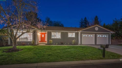 124 Greenbrook Ct, Danville CA  94526-5251 exterior