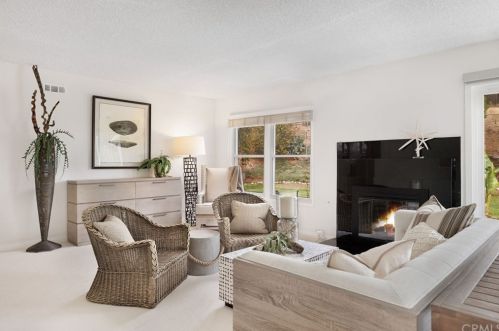 2927 Paper Ln, Newport Beach, CA 92660-3311