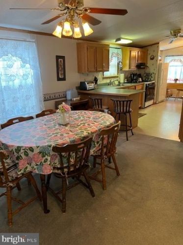 117 Mockingbird Ln, West Deptford NJ  08051-1390 exterior