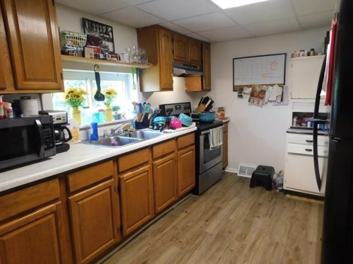 126 Snyder St, Connellsville PA  15425-3403 exterior