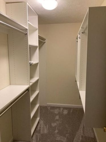 3034 Ironwood Cir, Jeannette PA 15644-4742 exterior