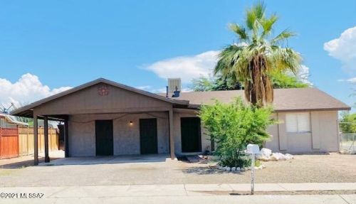 6221 Hopdown Ln, Tucson, AZ 85746-5037