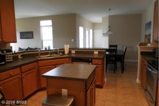 4 Daniel Keys Ln, Lovettsville VA  20180-8618 exterior