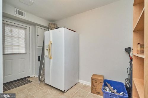 13185 Putnam Cir, Woodbridge VA  22191-1028 exterior