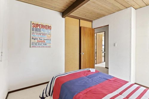 1103 Homestead Rd, Sunnyvale CA  94087-5156 exterior