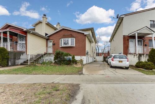 11634 Merrick Blvd, Jamaica, NY 11434-1826