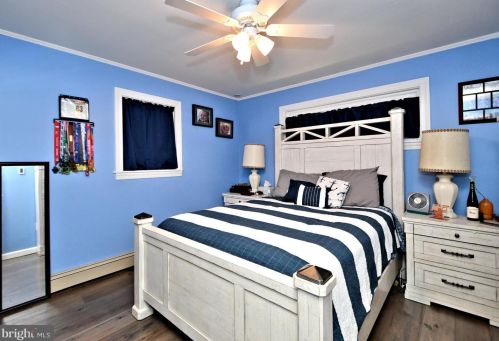 311 Independence Rd, Norristown PA  19403-4021 exterior