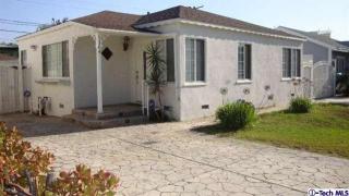 1304 Carlton Dr, Glendale, CA 91205-1421