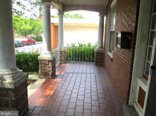 239 Walnut St, Pottstown, PA 19464-6297