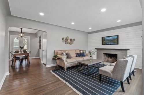 5637 Washburn Ave, Minneapolis MN  55410-2634 exterior