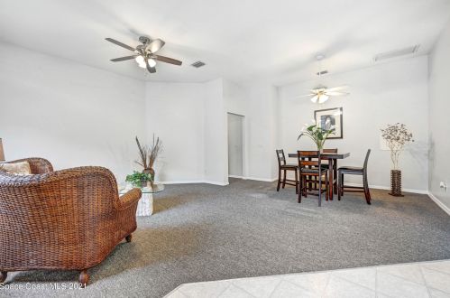 1622 Derby Ln, Melbourne, FL 32935-5798